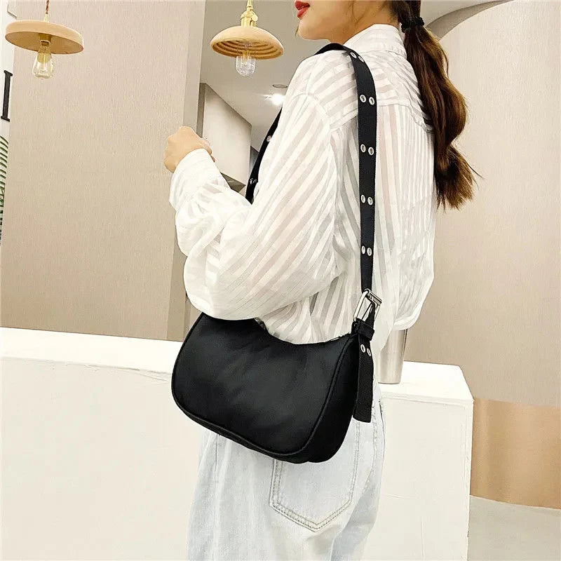 BBB8 Damen Schultertasche schwarz Nylon Handtasche