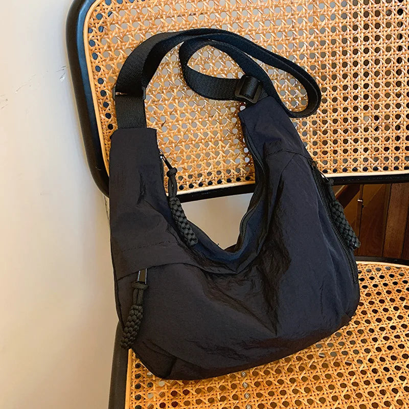 BBB9 Damen minimalistische Schultertasche Handtasche